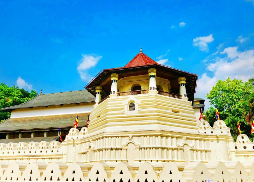 Temple of the Tooth Relic, Kandy