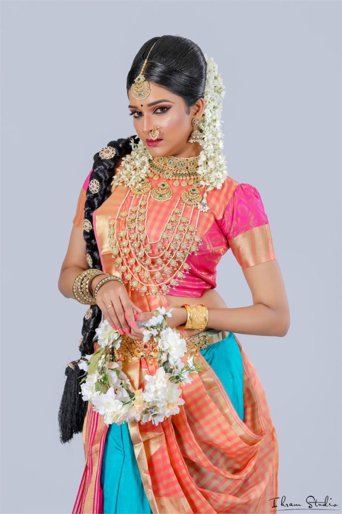 Traditional Dresses and their influence on Sri Lanka