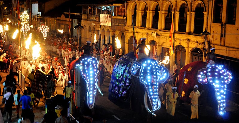 Kandy Esala Perahera